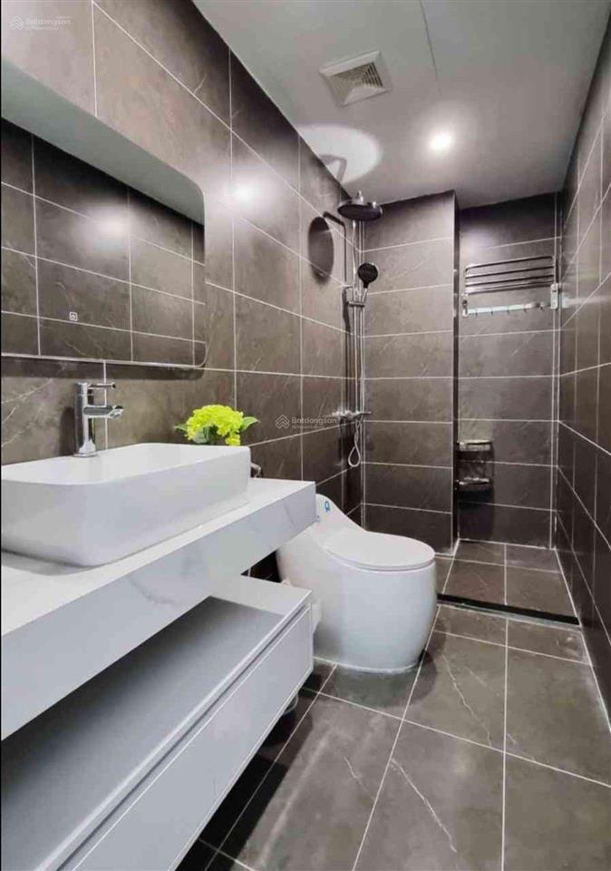 Giá tốt kđt định công 80m x 5 tầng thang máy, đường 3 ô tô tránh full nội thất  ở ngay