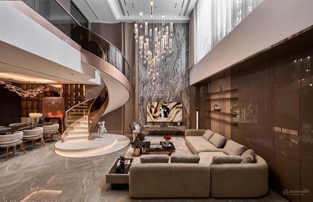 Tài sản kép, mặt phố cầu giấy  9 tầng/ penthouse đẳng cấp. doanh thu 650tr/th thu hồi vốn ngay
