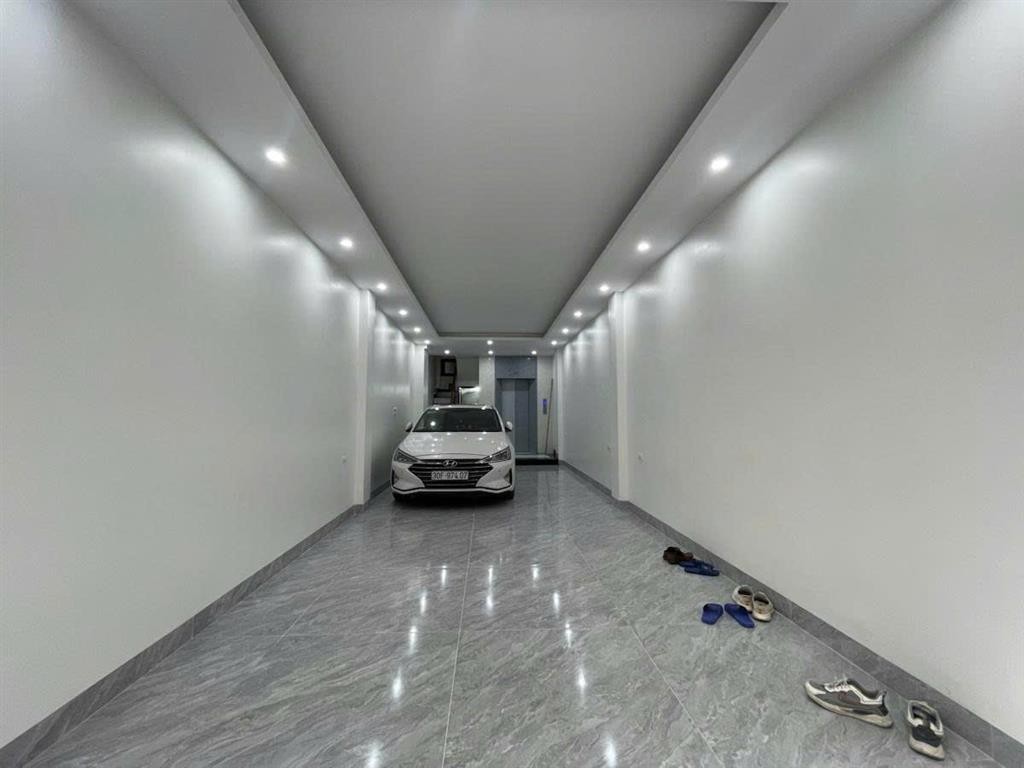 Bán nhà Ngô Gia Tự 60m 6 tầng thang máy MT4m kinh doanh ô tô tránh giá 18 tỷ