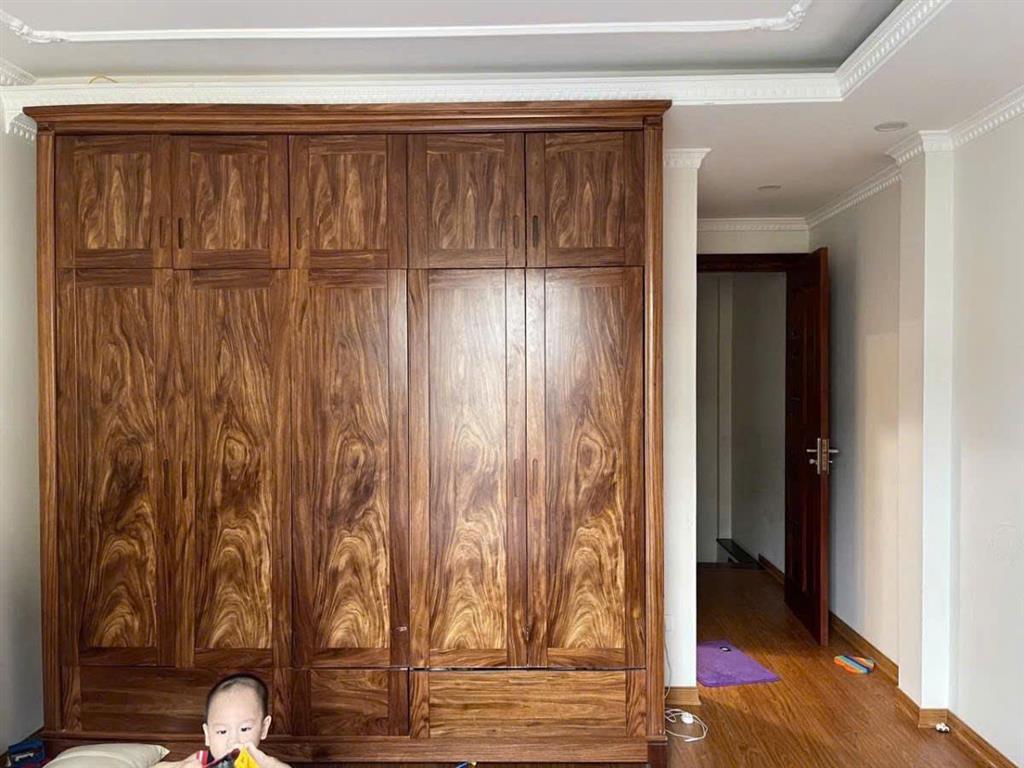 Bán nhà Nguyễn Văn Linh 32m 6 tầng MT4m gara ô tô hơn 7 tỷ