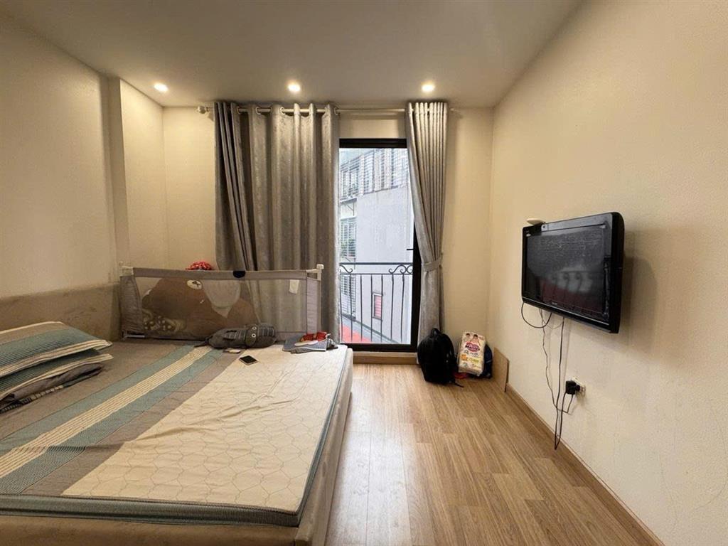 Bán nhà Nguyễn Văn Linh 44m 5 tầng MT7m dân xây chắc chắn nhỉnh 10 tỷ
