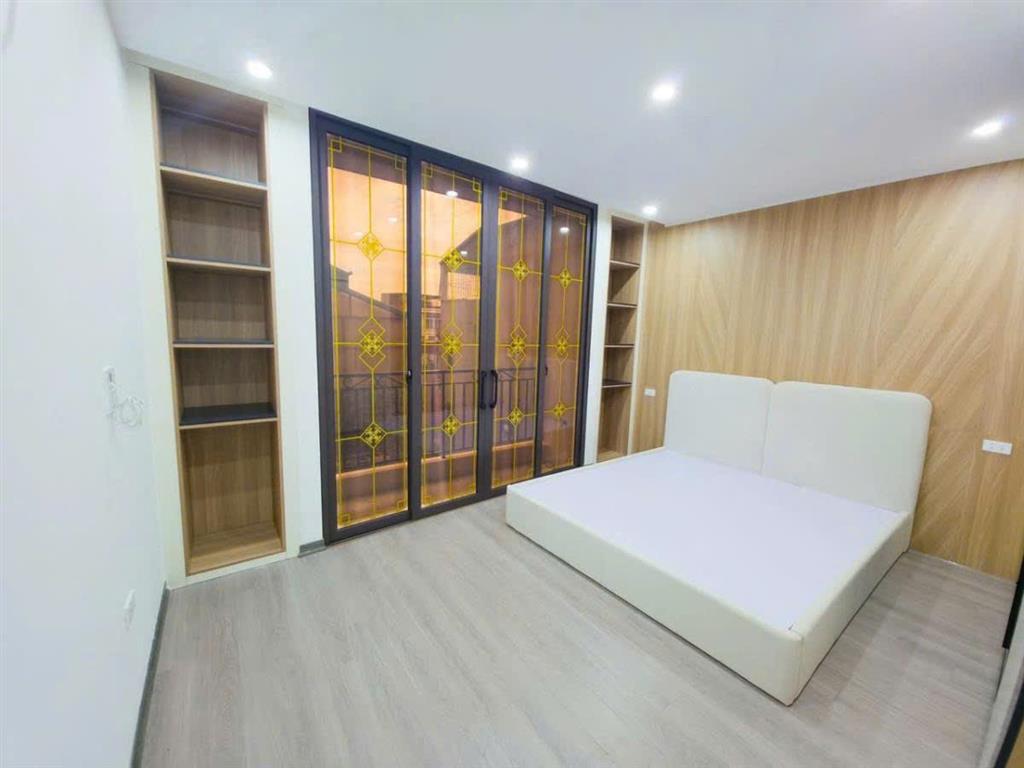 Bán nhà Chu Huy Mân 60m 7 tầng MT4.4m kinh doanh gara 2 ô tô nhỉnh 19 tỷ