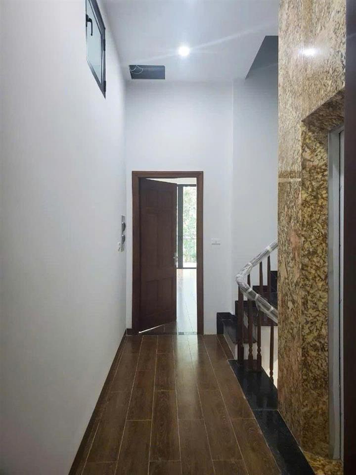 Bán nhà Bồ Đề 87m 7 tầng MT5.7m lô góc kinh doanh ô tô tránh nhỉnh 28 tỷ