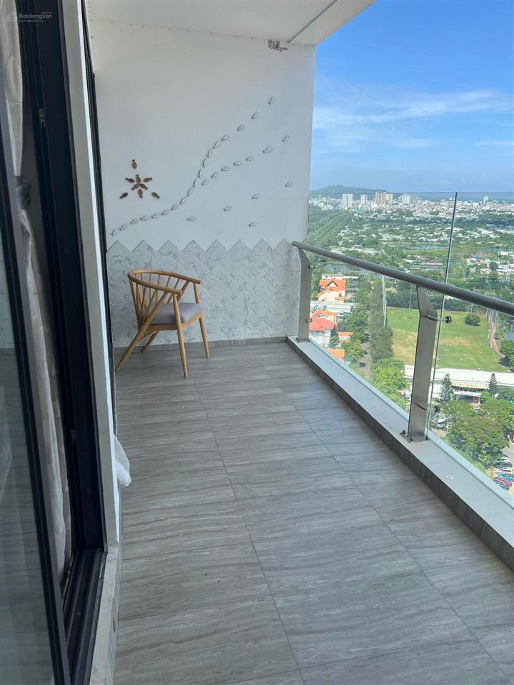 Cho thuê căn hộ 2 phòng ngủ siêu đẹp gateway vũng tàu, view phố biển, chỉ 10 triệu