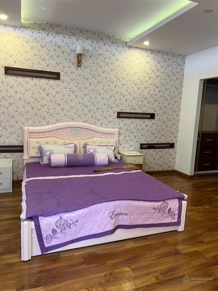Cho thuê biệt thự đường lê ngọc hân tp. vũng tàu  hồ bơi  giá tốt