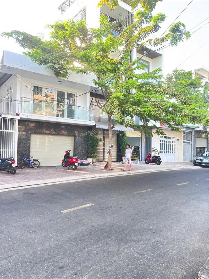 Mặt tiền 1 trệt 1 lầu đường hoàng việt, vũng tàu  ngang 7m  vừa ở vừa kinh doanh  cực hiếm