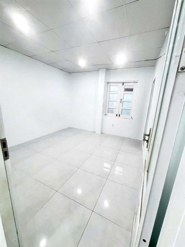 Mặt tiền 1 trệt 1 lầu đường hoàng việt, vũng tàu  ngang 7m  vừa ở vừa kinh doanh  cực hiếm