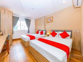 Chủ ngộp giảm sốc 2 tỷ khách sạn khu 18 tầng (kđt chí linh)  đang kinh doanh  chỉ 11 tỷ