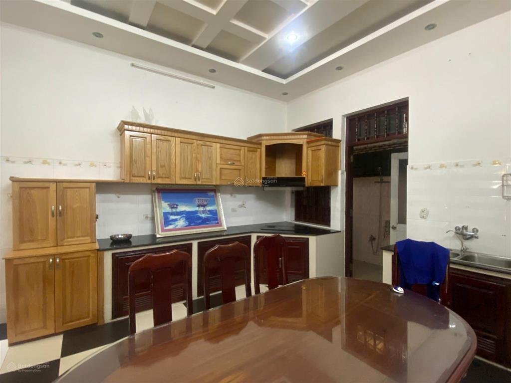 Cho thuê nhà phố 1 trệt 2 lầu trục chính kđt chí linh  72m (4,5x16)  giá 11 triệu/tháng
