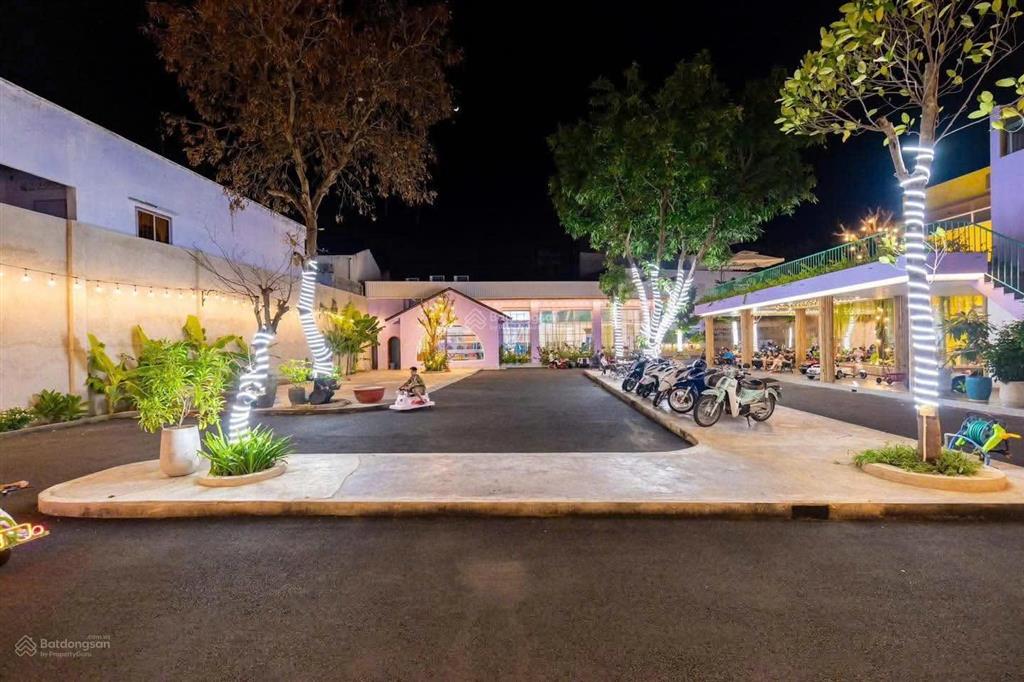 Cho thuê mặt bằng 2.000m mặt tiền hoàng hoa thám  đang kinh doanh vũng tàu  giá tốt