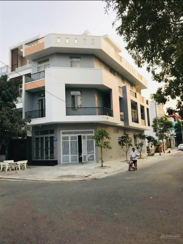 Căn góc cho thuê nhà 3 tầng đường lê quang định, vũng tàu  chỉ 15 triệu/tháng