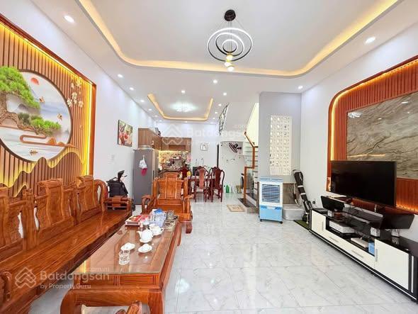 Bán căn nhà mới tinh 2 tầng, bãi trước vũng tàu, nội thất đẹp, ngang 5m, chỉ 4,5 tỷ