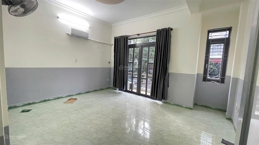 Cho thuê nhà mặt tiền nguyễn viết xuân, vũng tàu, 106m, chỉ 12 triệu/tháng