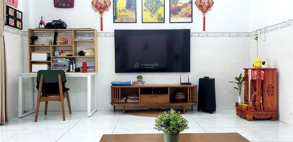 Chính chủ cần bán căn nhà cấp 4 100m2 full thổ cư sát bên đh bình dương.