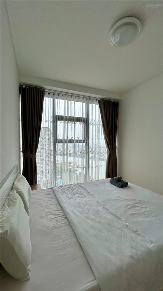 Cho thuê căn hộ sunwah pearl  view sông  chỉ 33 triệu 106m²  2pn + 1