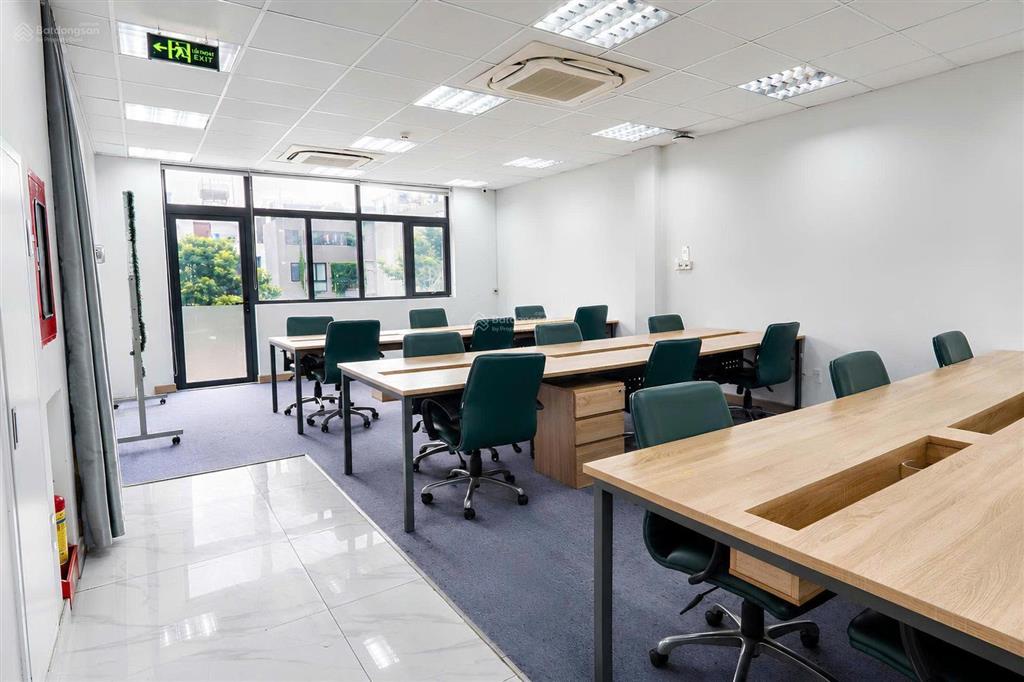 Cho thuê văn phòng full nội thất như ảnh tại mặt tiền đường trương văn bang, quận 2 cũ