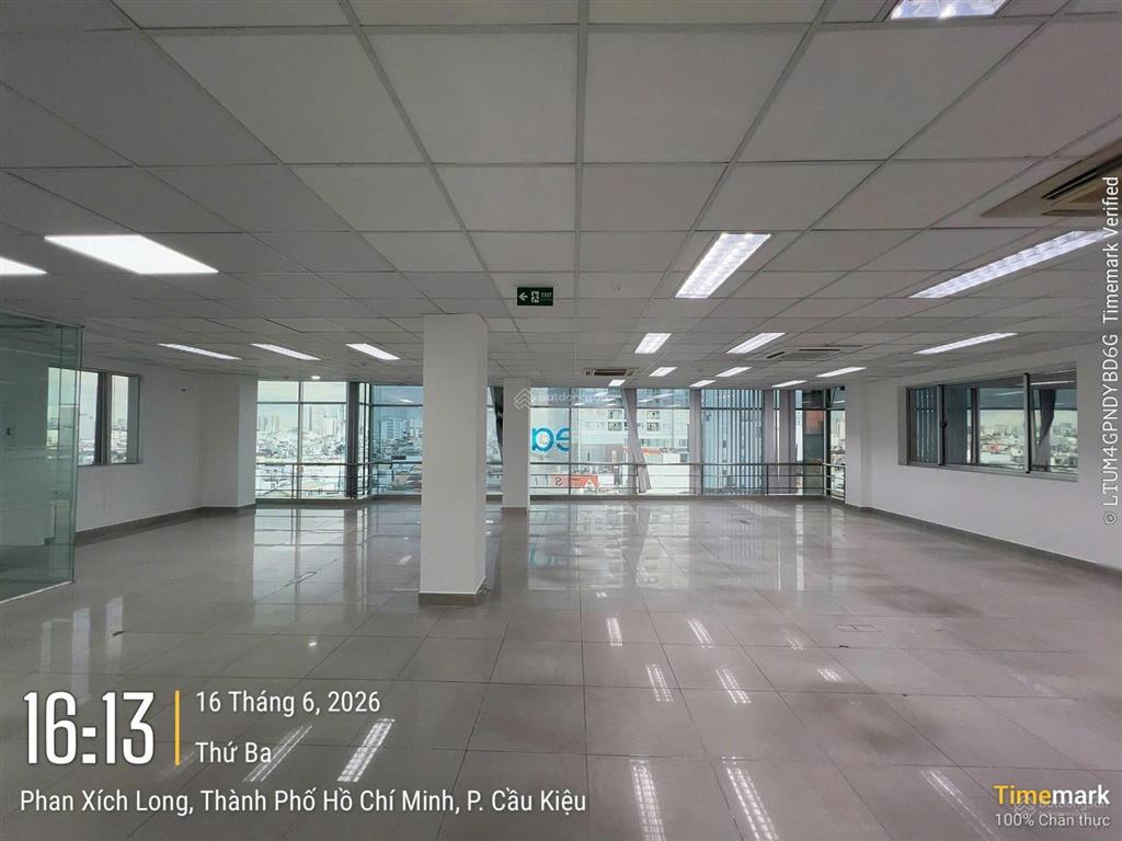 Văn phòng mặt tiền phố ẩm thực phan xích long  phú nhuận, 160m², setup sẵn nội thất, an ninh 24/7