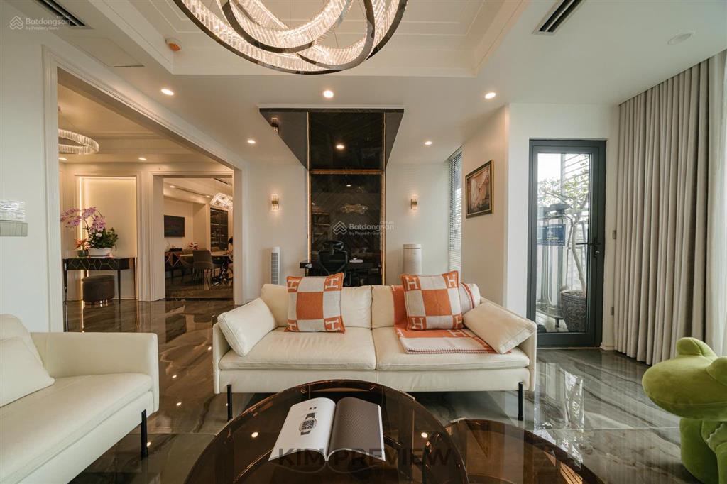 Five star westlake  căn hộ cao cấp view hồ tây  diện tích 164m2  căn góc  full nội thất cao cấp