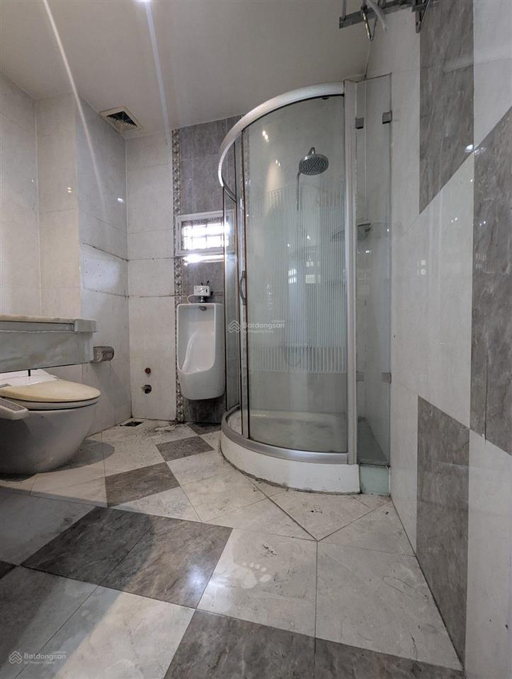 Mặt tiền thuận kiều ngay bệnh viện chợ rẫy 108,3 m² đất 558,8 m² sàn 14 phòng khép kín 2 sổ hồng