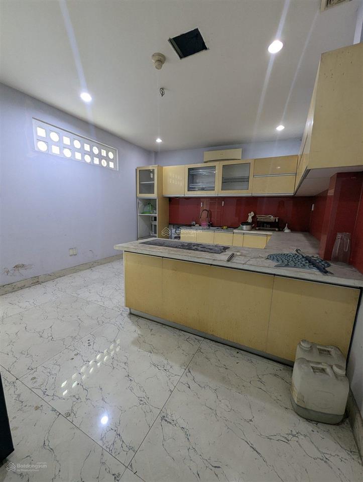 Mặt tiền thuận kiều ngay bệnh viện chợ rẫy 108,3 m² đất 558,8 m² sàn 14 phòng khép kín 2 sổ hồng