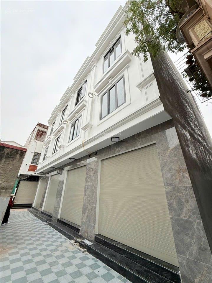 Dãy căn 3 nhà siêu đẹp tại phố nguyễn hữu tuệ