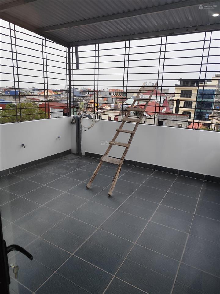 Nhà độc lập xây mới tại phương lưu  đông hải  kinh doanh được loại hình dịch vụ hoặc mở vp