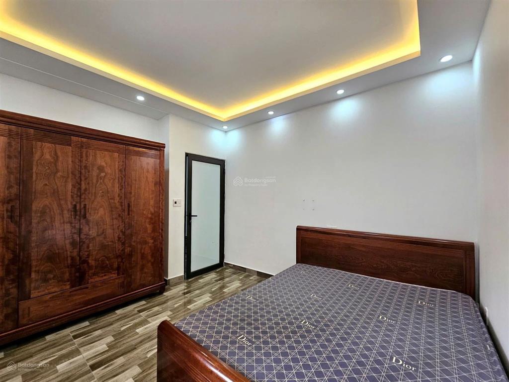 184 mặt trăng bán nhà ngay chợ cột đèn, ngõ nông, 30 bước chân ra thiên đường ẩm thực