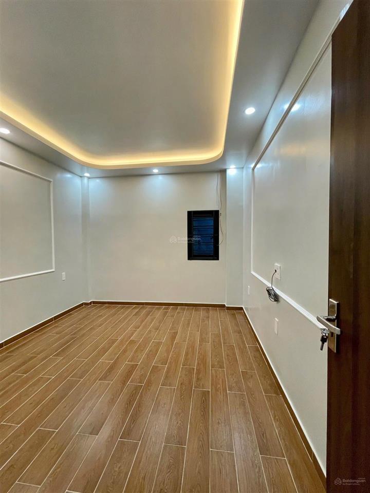 138 mt bán nhà phố nguyễn hữu tuệ (phố cấm  lê lợi)