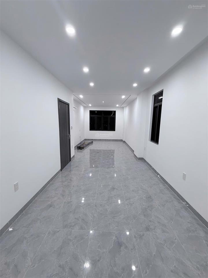 269 hạnh phúc bán nhà siêu phẩm trần nguyên hãn xây mới