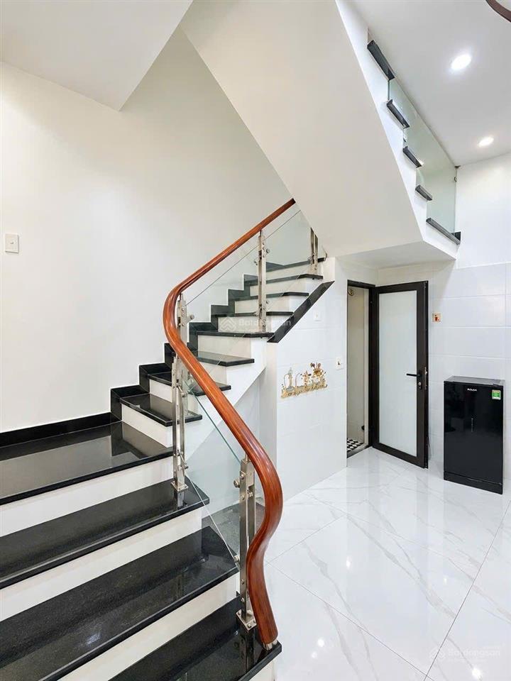 269 tim xanh/// bán nhà phố lực hành  hải an