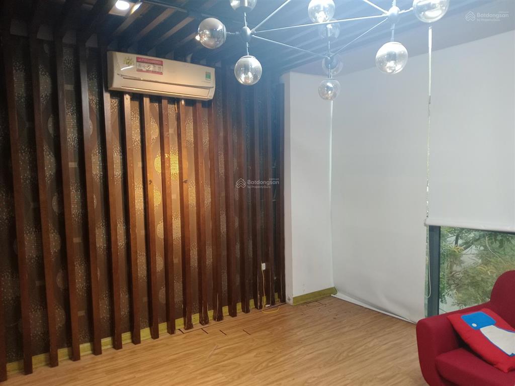 Văn phòng cho thuê chính chủ 16a lý nam đế, hoàn kiếm