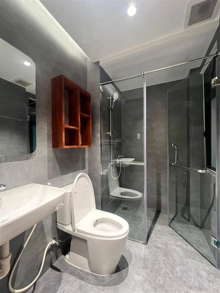 Cho thuê căn hộ 1pn, 1pk 60m2 chỉ 10tr gần lotte mart, cầu kênh tẻ, rmit,đh tđt, khu đô thị him lam
