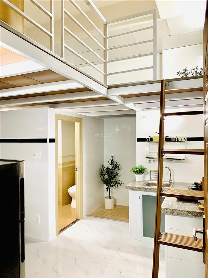 Căn hộ duplex rộng 35m2 giá chỉ 5,5 triệu gần đại học tài chính marketing, cầu kênh tẻ, kcx