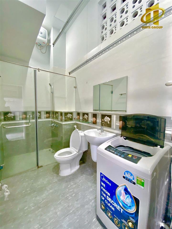 Căn hộ duplex rộng 35m2 giá chỉ 5,5 triệu gần đại học tài chính marketing, cầu kênh tẻ, kcx