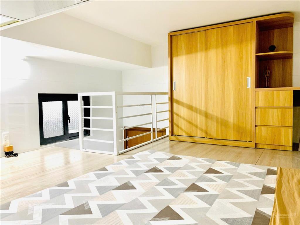 Căn hộ duplex rộng 35m2 giá chỉ 5,5 triệu gần đại học tài chính marketing, cầu kênh tẻ, kcx