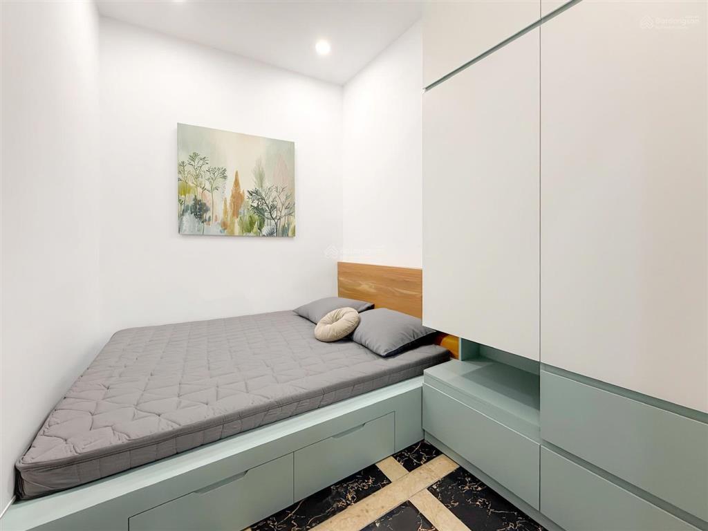 Cho thuê căn hộ 2pn 50m2 chỉ 10tr gần lotte mart, cầu kênh tẻ, rmit, đh tđt