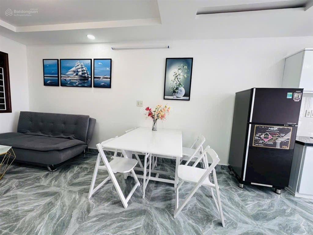 Căn hộ 1pn ban công 50m2 giá chỉ 9,2 triệu, gần lotte mart, sc vivo city, đại học tôn đức thắng
