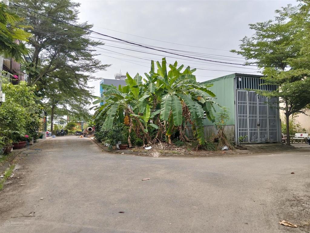 Bán lô đất nền góc 2 mặt tiền cực đẹp 92m2 ( 6.4m14.5m) đường số 1 long trường. chỉ 4.5 tỷ bớt lộc