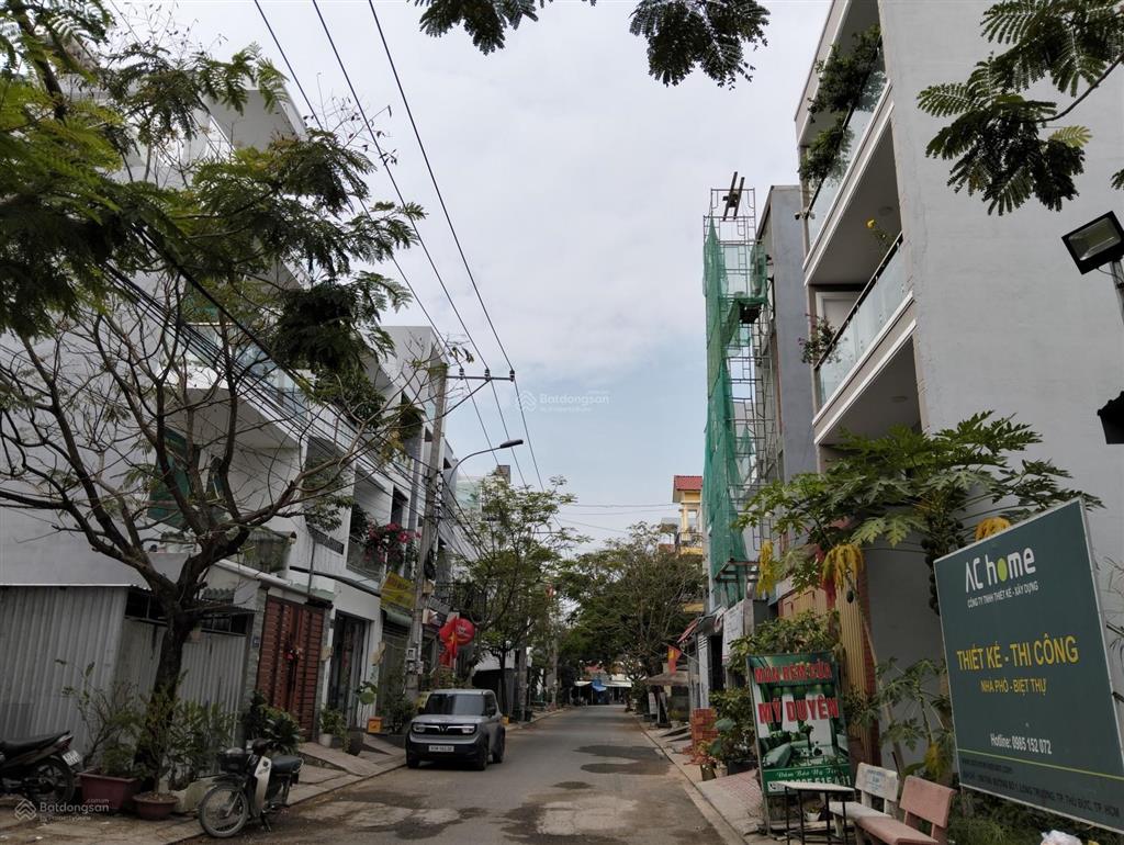Bán lô đất nền góc 2 mặt tiền cực đẹp 92m2 ( 6.4m14.5m) đường số 1 long trường. chỉ 4.5 tỷ bớt lộc