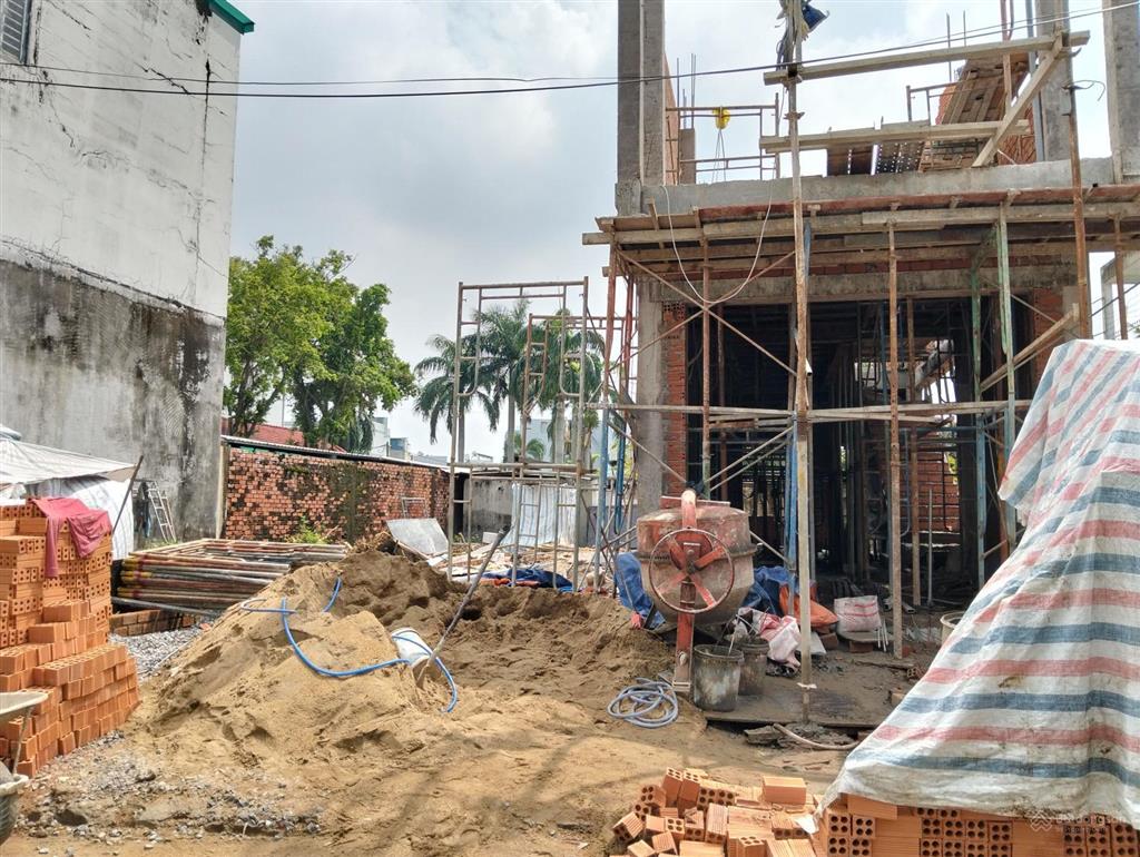 Bán lô đất nền cực hiếm vị trí đẹp, giá tốt đường 102 tăng nhơn phú b quận 9, 54m2. giá chỉ 4.5 tỷ