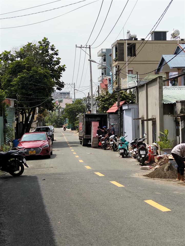 Bán lô đất nền cực hiếm vị trí đẹp, giá tốt đường 102 tăng nhơn phú b quận 9, 54m2. giá chỉ 4.5 tỷ