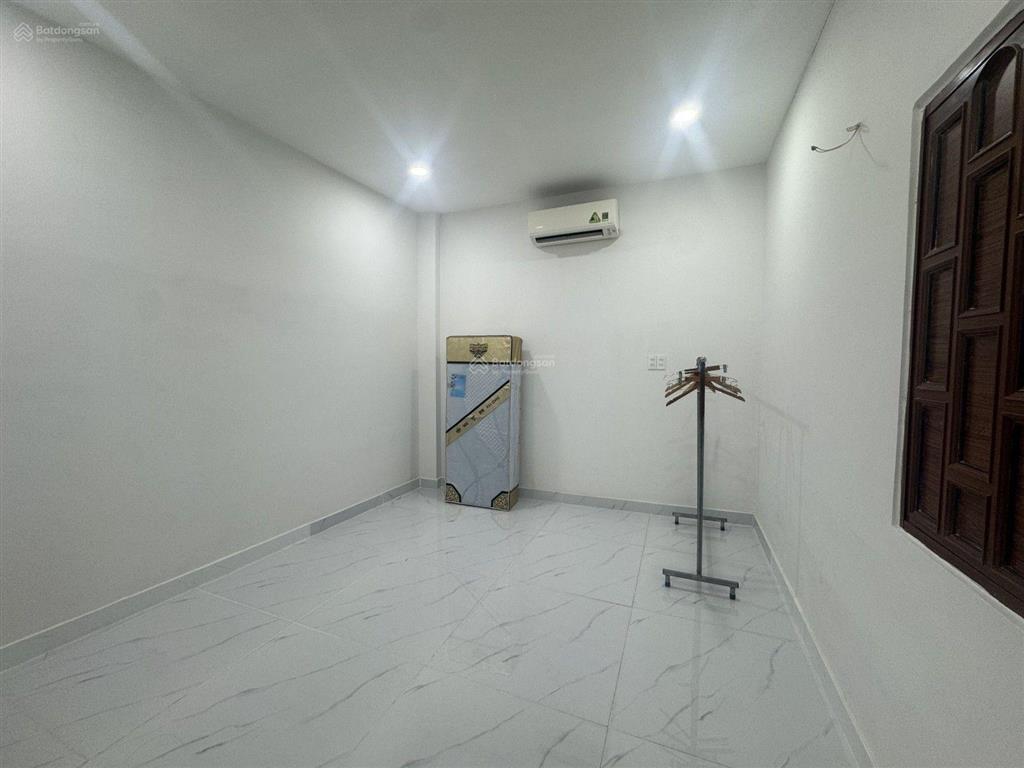 Bán nhà mặt tiền đường số đình phong phú tăng nhơn phú b quận 9. ôtô ngủ trong sân nhà. giá 5.5 tỷ.