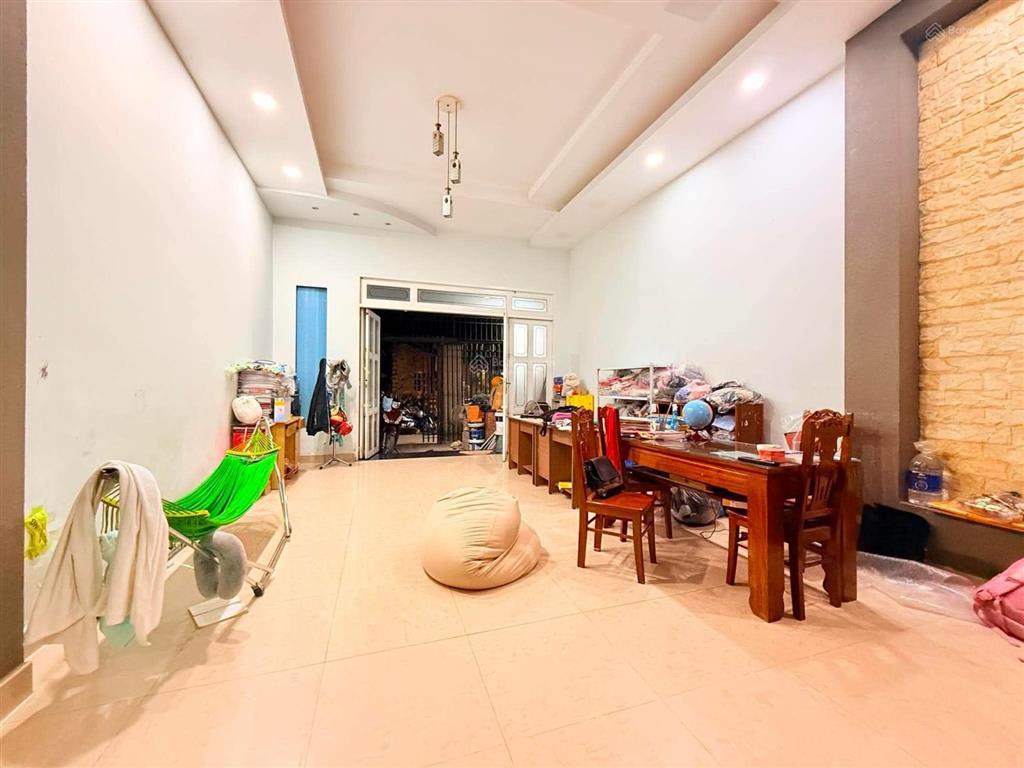 Nhà bán quận 9. nhà đẹp giá rẻ quận 9. nhà 100m² quận 9. nhà 4 tầng phường tăng nhơn phú b quận 9.