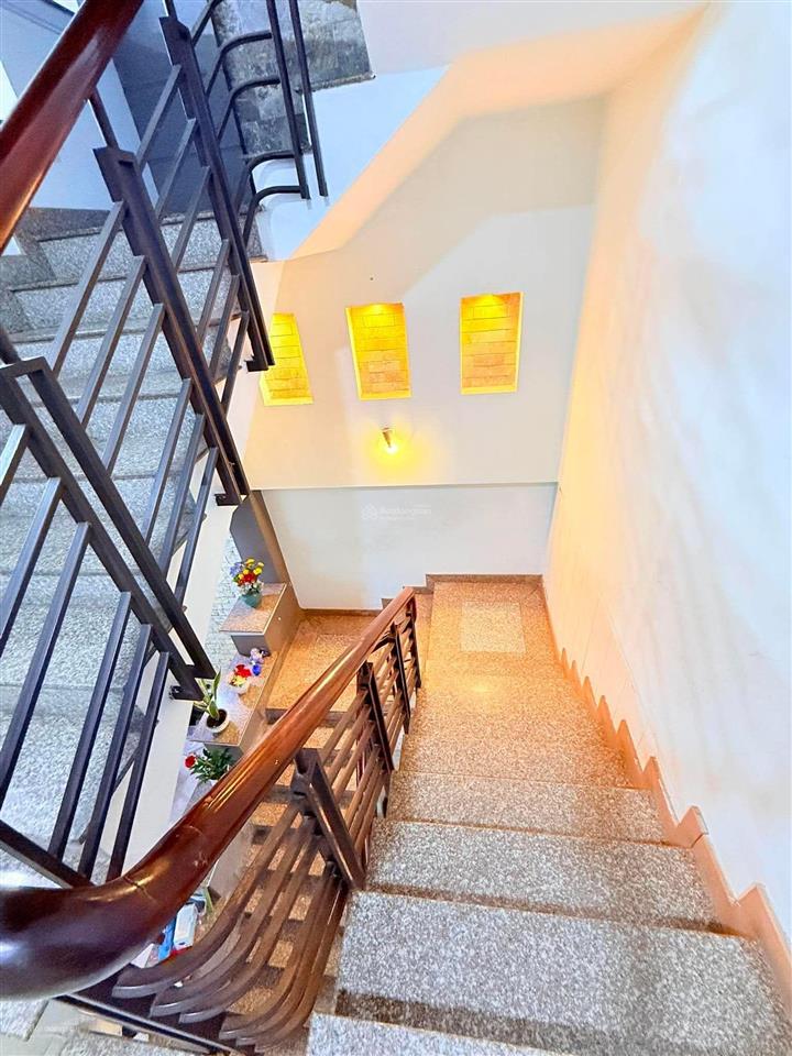 Nhà bán quận 9. nhà đẹp giá rẻ quận 9. nhà 100m² quận 9. nhà 4 tầng phường tăng nhơn phú b quận 9.