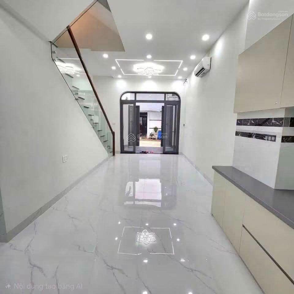 Bán nhà đẹp 4 tầng mới xây đường 23 nguyễn xiển kế bên vinhomes grand park nguyễn xiển. giá 4.8 tỷ.