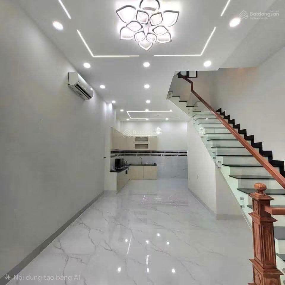 Bán nhà đẹp 4 tầng mới xây đường 23 nguyễn xiển kế bên vinhomes grand park nguyễn xiển. giá 4.8 tỷ.