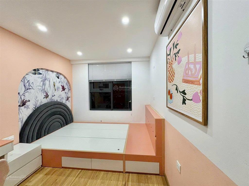 Chính chủ thiện trí bán trước tết căn 2n full đồ đẹp 78m2 toà fan view hồ giá tốt nhất thị trường