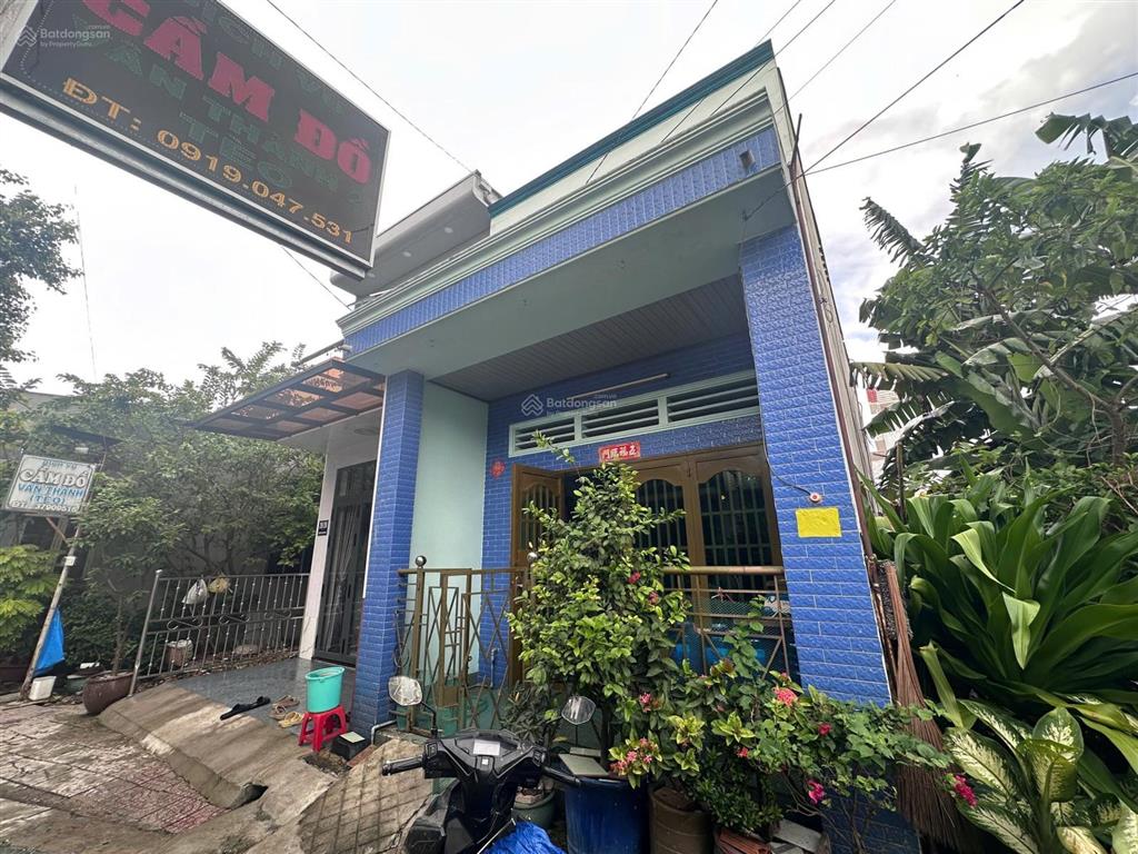 Chính chủ cần bán đất thổ cư tt củ chi cách cầu vượt vài bước chân giá 2 tỷ 9