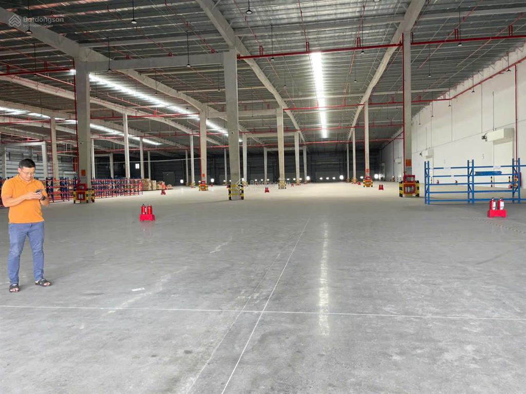 Cho thuê kho xưởng 20.000m2 kcn đức hòa, long an có cho thuê lẻ giá tốt 81.000đ/m2