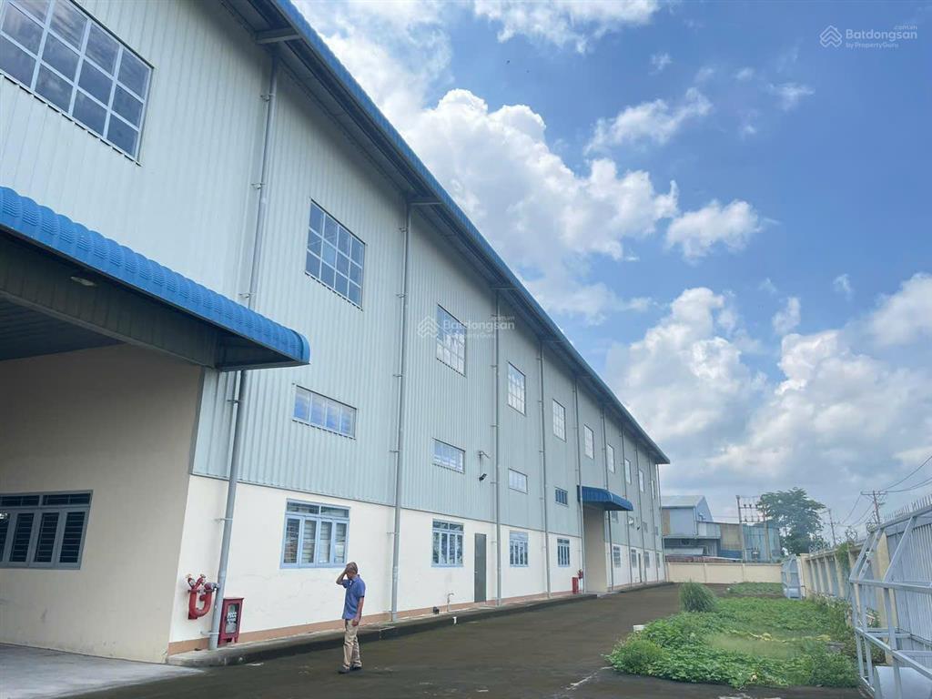 Cho thuê xưởng 3 tầng hiện đại 5.100m² tại kcn đức hòa, long an giấy tờ đầy đủ giá tốt xưởng mới